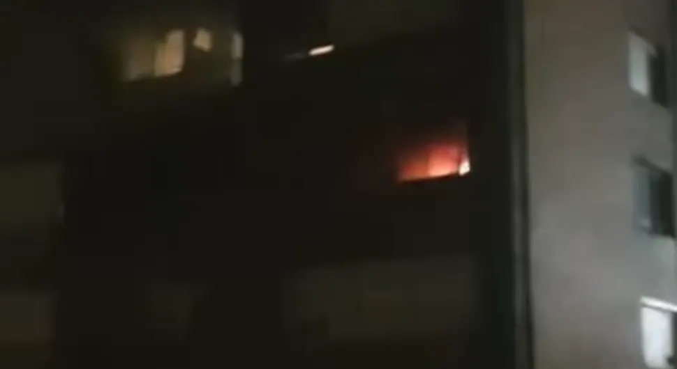 Пожар стан зграда.webp